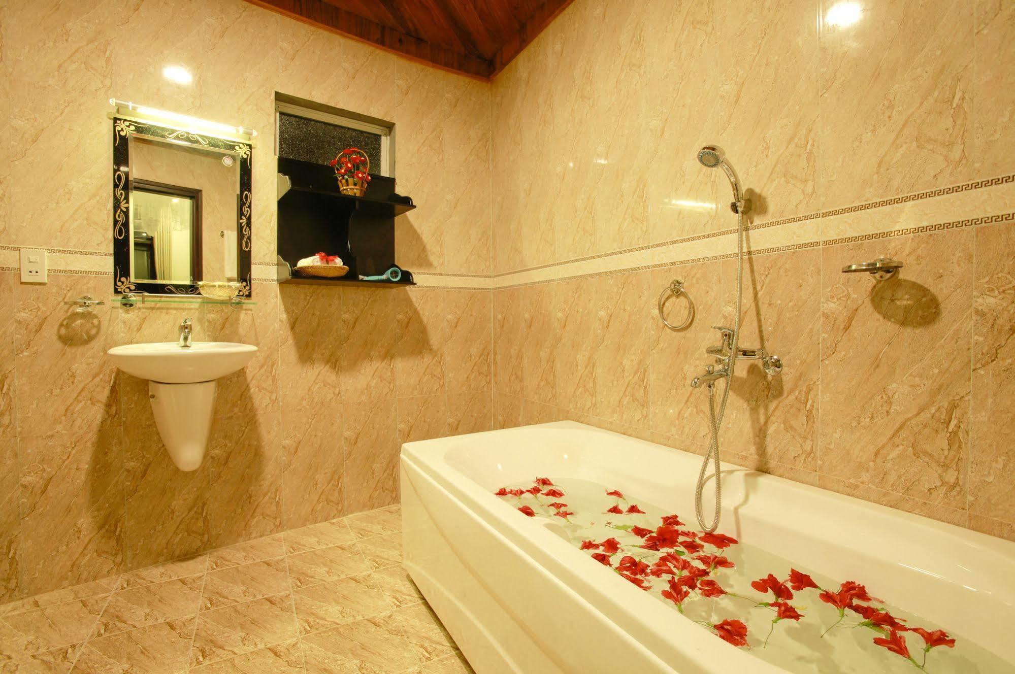Rice Flower Homestay Хойан Экстерьер фото